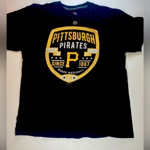 Pittsburgh Pirates Baseball MLB T-shirt Crewneck Size XL Black and Yellow